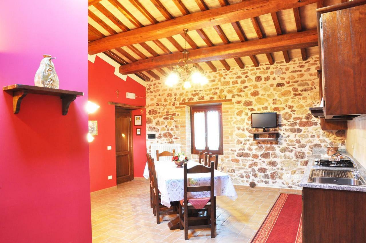 Agriturismo Arcobaleno Della Torretta Giano dell'Umbria Bagian luar foto