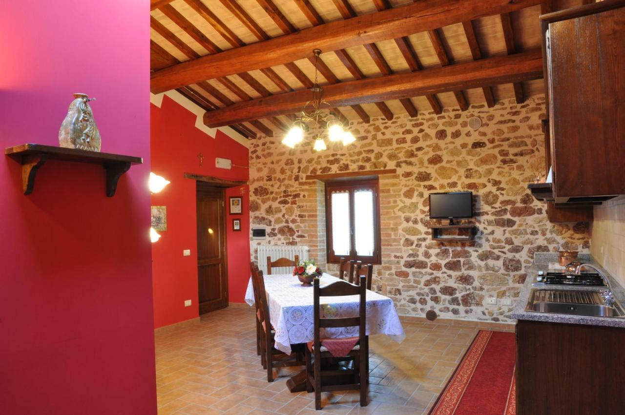 Agriturismo Arcobaleno Della Torretta Giano dell'Umbria Bagian luar foto